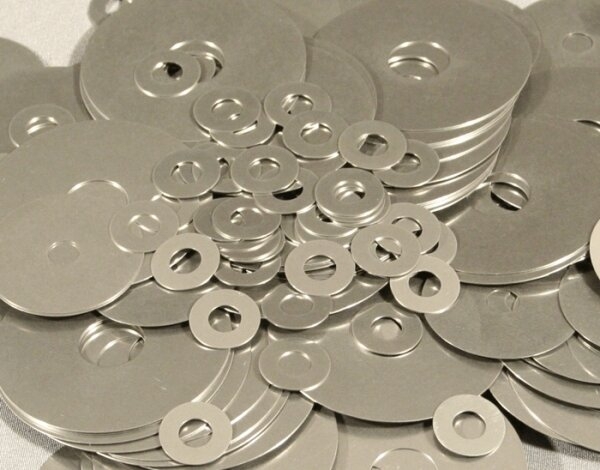 9-12-010 Shims Di=9 mm, Da=12 mm, t=0,10 mm (10 Stck) Bild 1