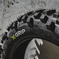 X-GRIP ENDURO REIFEN 120/90-18