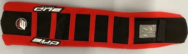 STC3BE20BK-R BUD Copertura panchina Full Traction - BETA nero/rosso Immagine 1