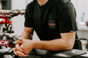 S-TECH RACING T-SHIRT SCHWARZ